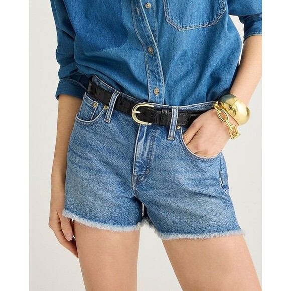 J. Crew Mid-rise denim short in Lakeshore wash NWT Size 29 - Picture 1 of 13